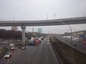В Москве дальнобойщики перекрыли МКАД 